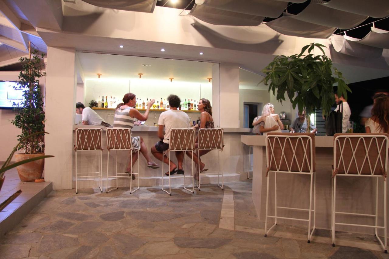 Seaside Suites Kavos Bagian luar foto