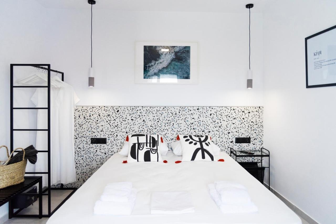 Seaside Suites Kavos Bagian luar foto