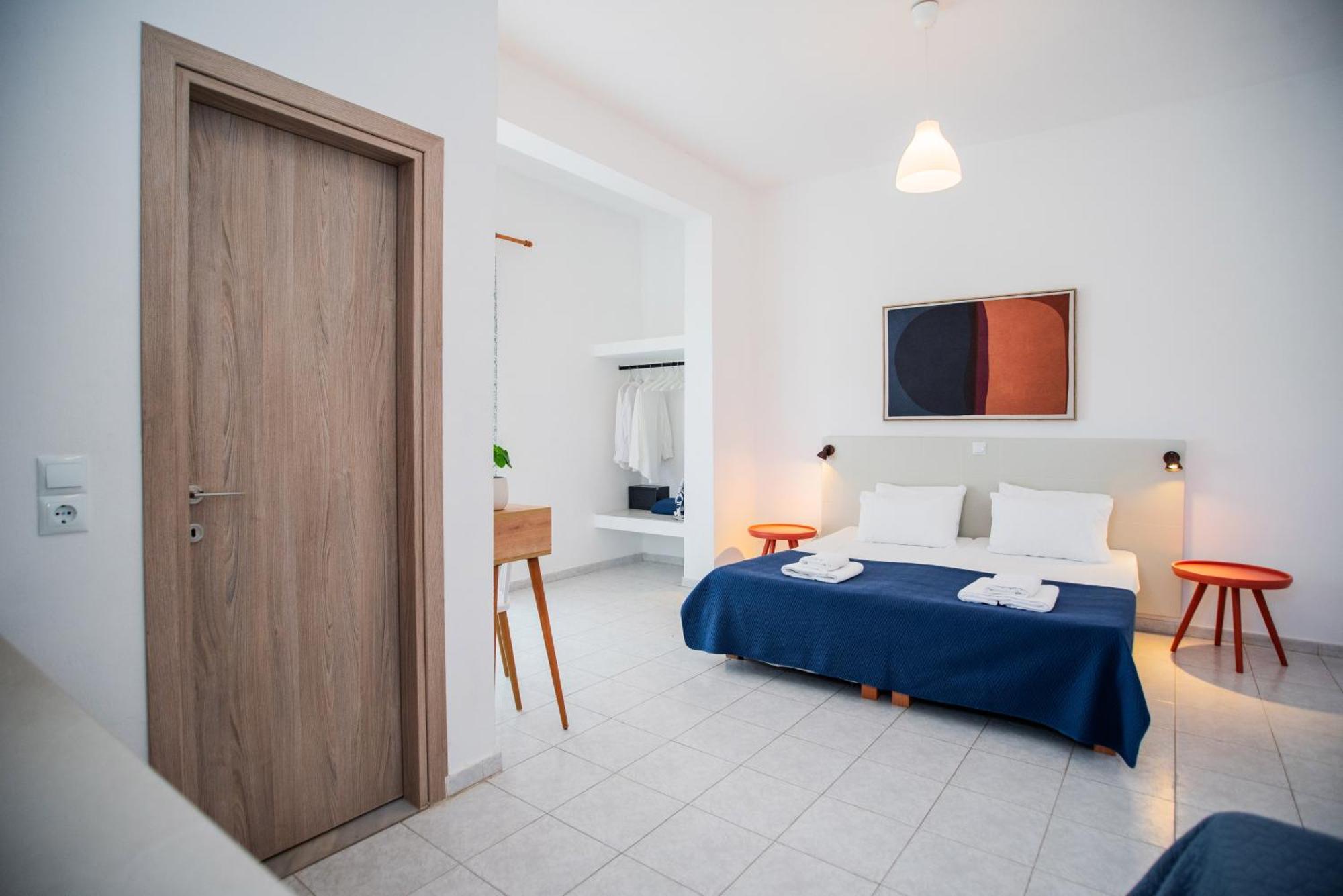 Seaside Suites Kavos Bagian luar foto