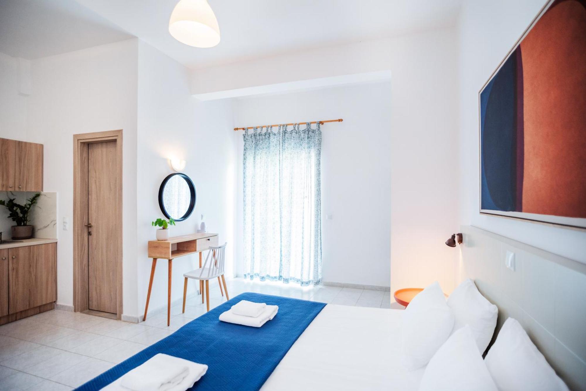 Seaside Suites Kavos Bagian luar foto