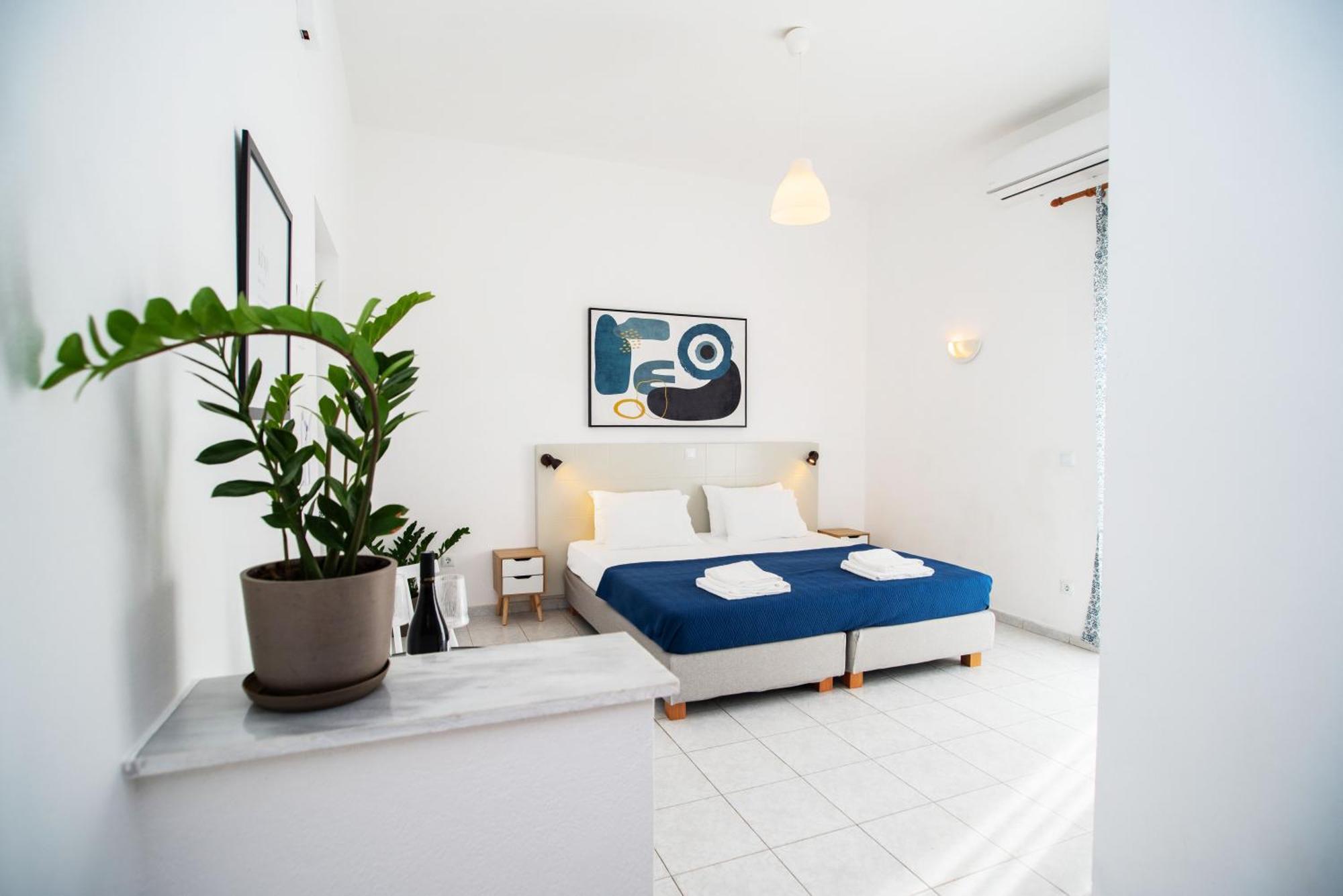 Seaside Suites Kavos Bagian luar foto